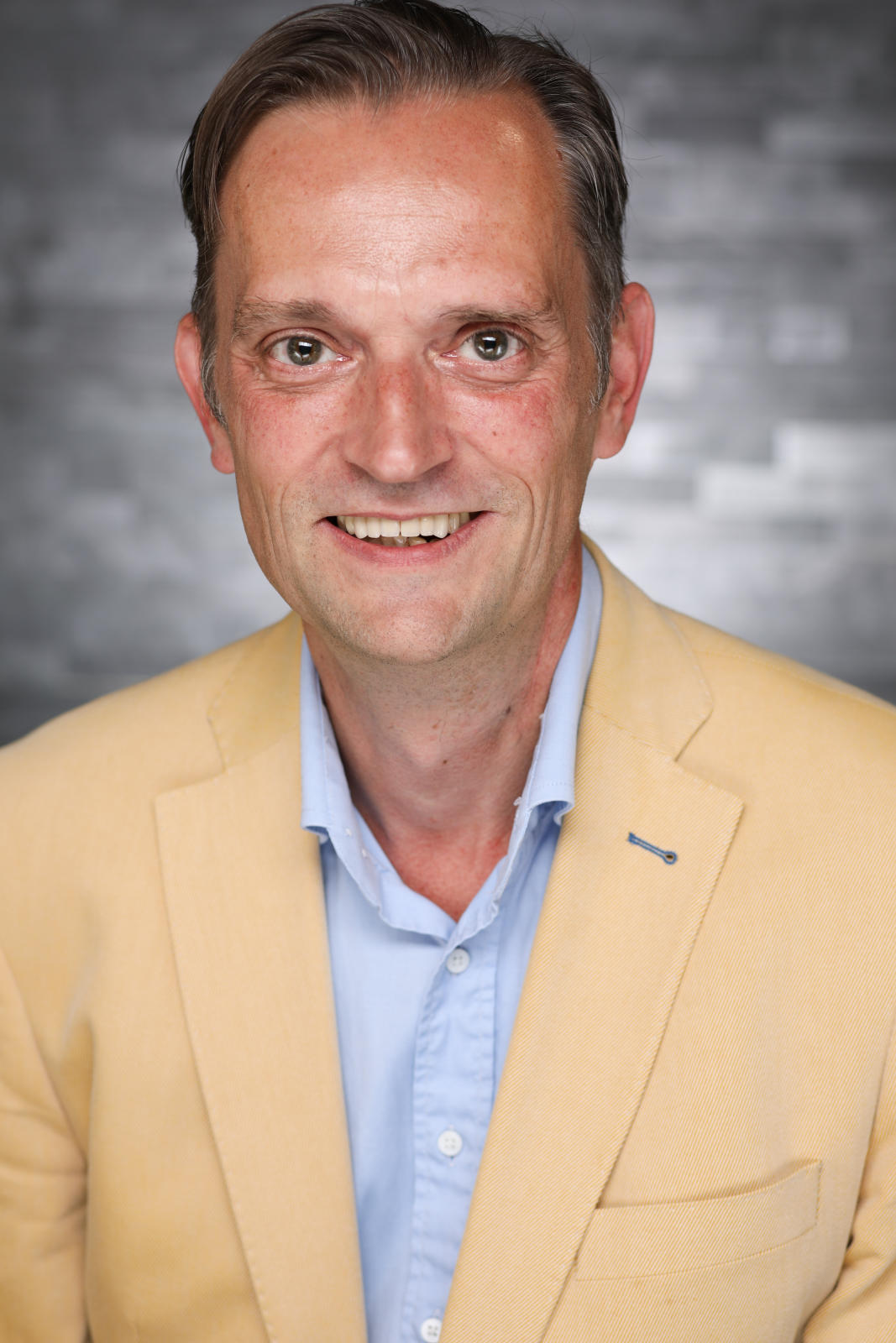 Porträtfoto von Andreas Hassmann